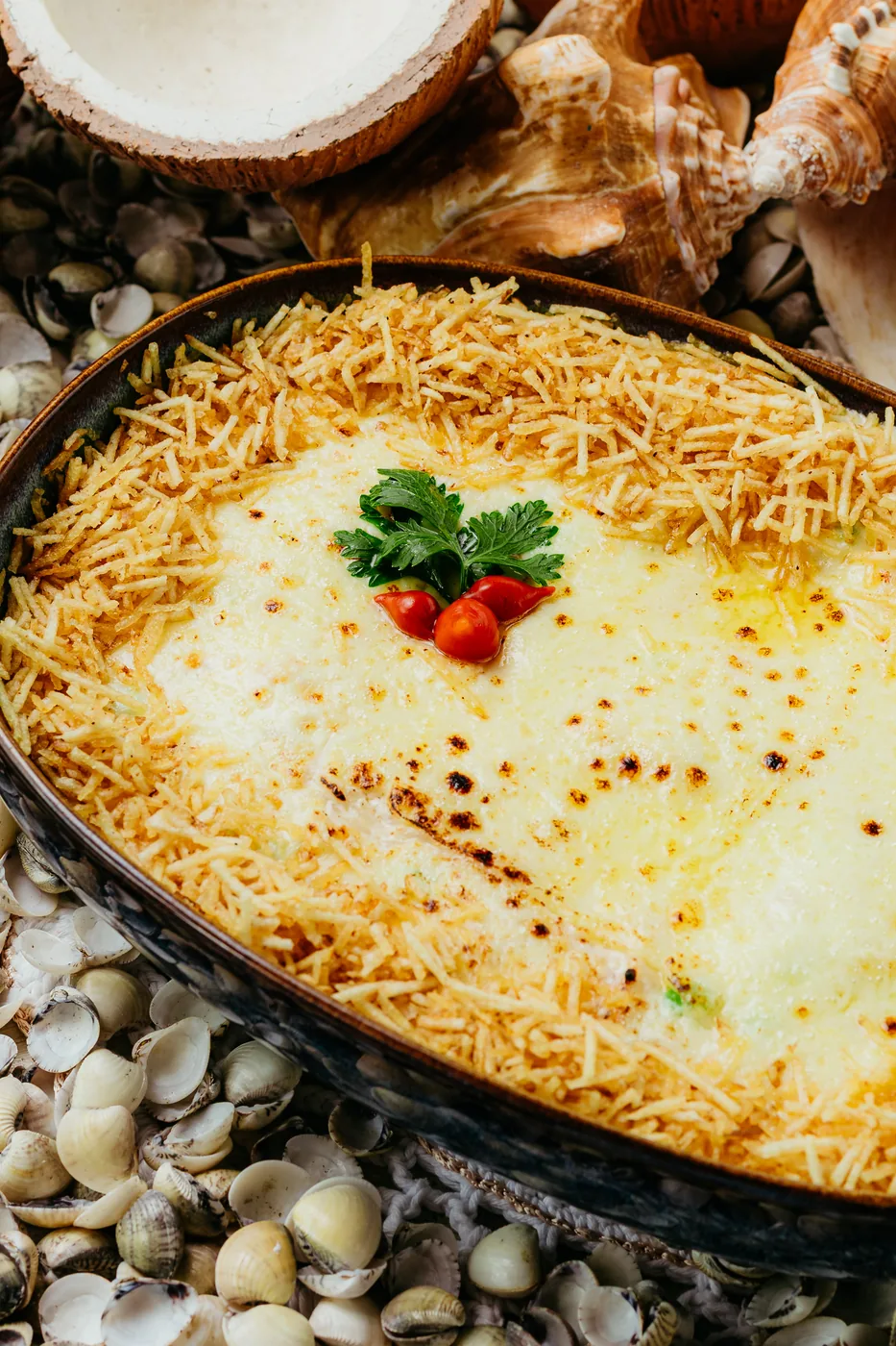 Travessa gratinada de camarão do cardápio Barraca Azul